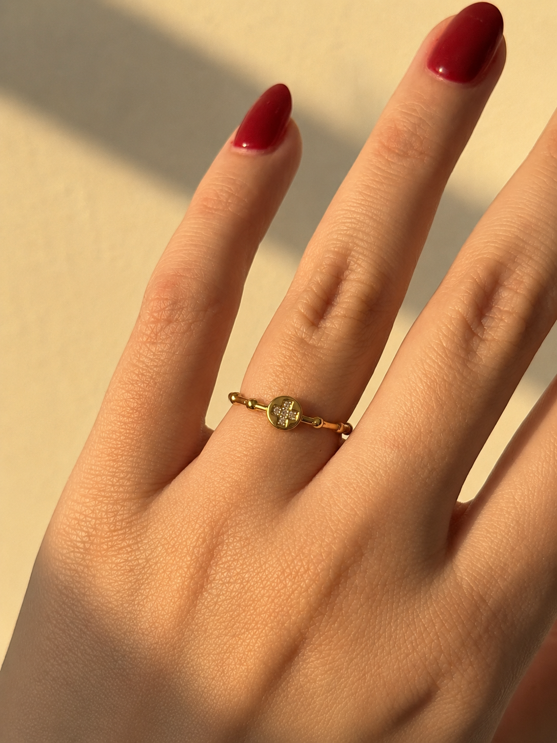 Elara Cross Ring